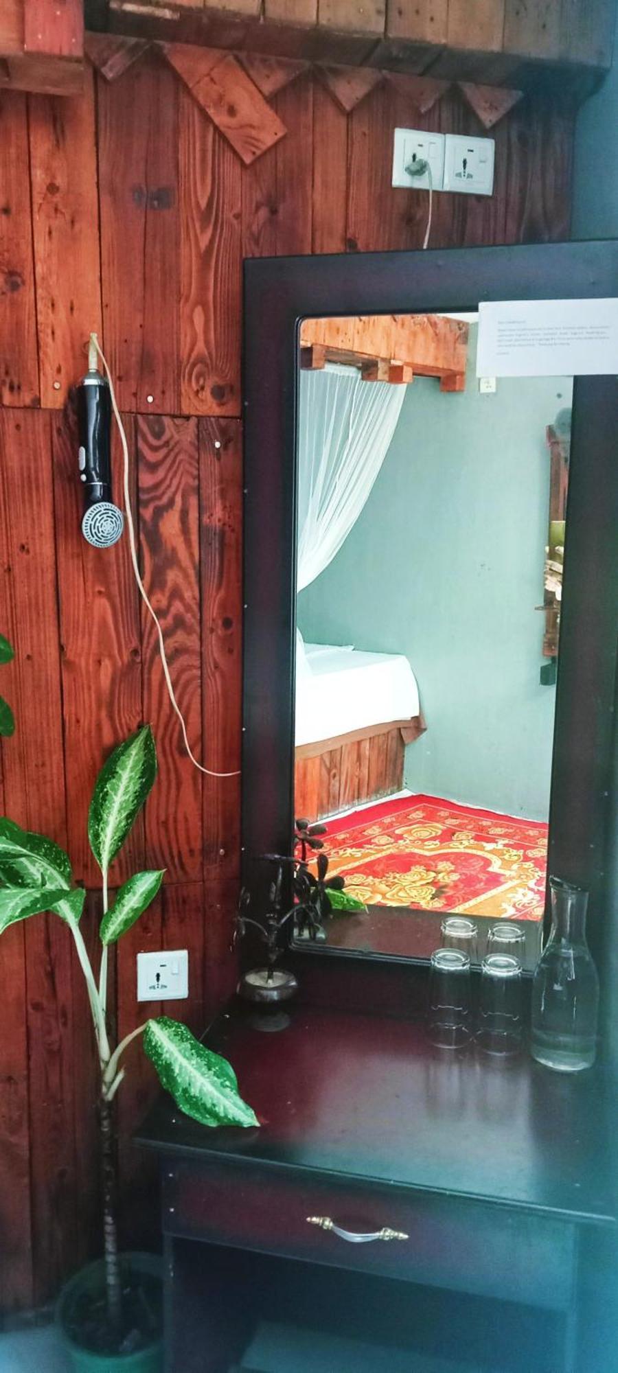 La Pinchi " Pinchi'S Bed " Hotel Gampola Buitenkant foto