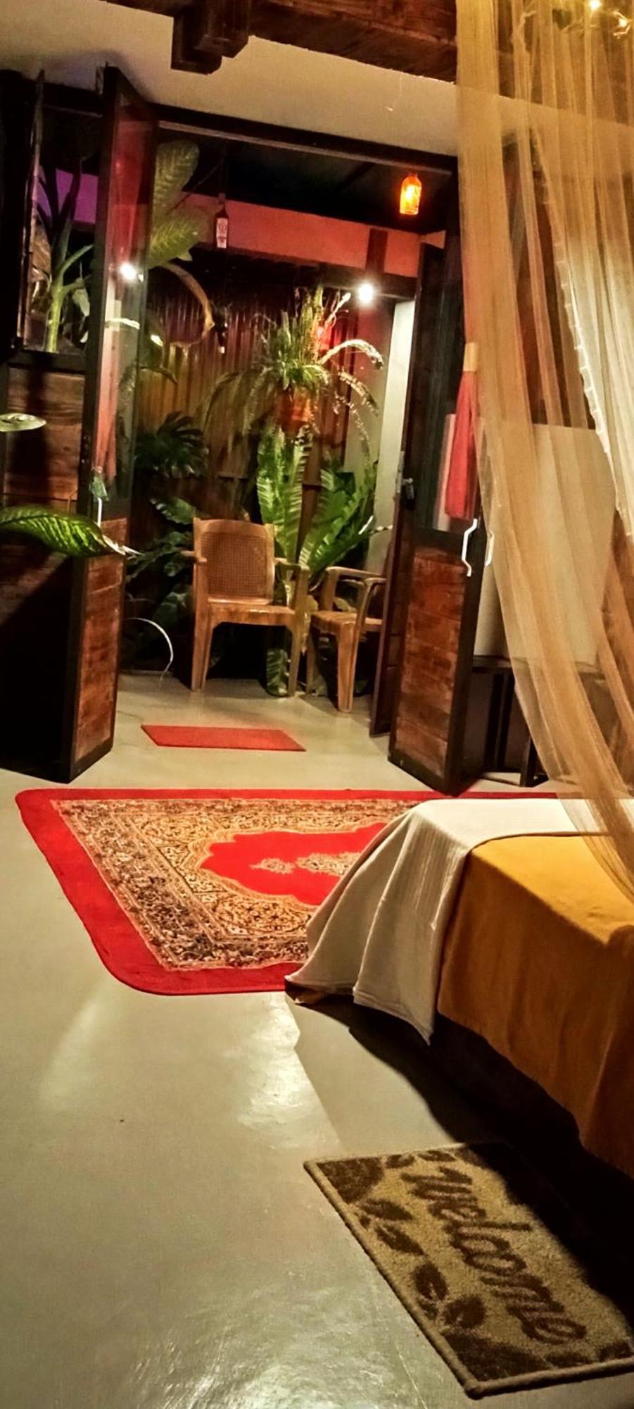 La Pinchi " Pinchi'S Bed " Hotel Gampola Buitenkant foto